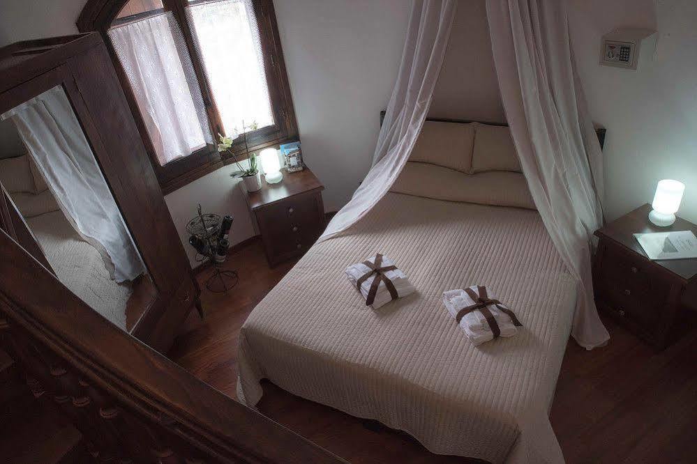 Castello Bed & Breakfast Valguarnera Caropepe Dış mekan fotoğraf
